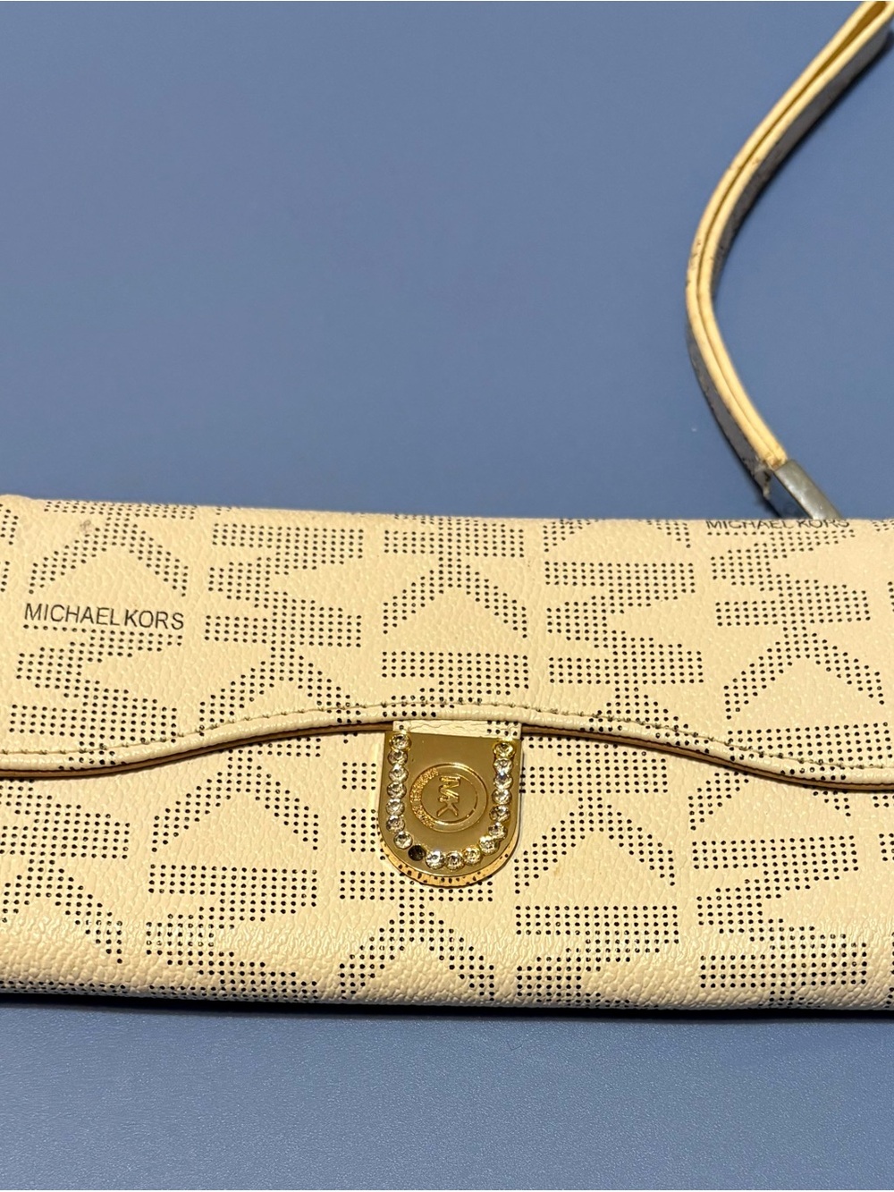 Michael Kors Beige Gold-Accent Wristlet phone wallet